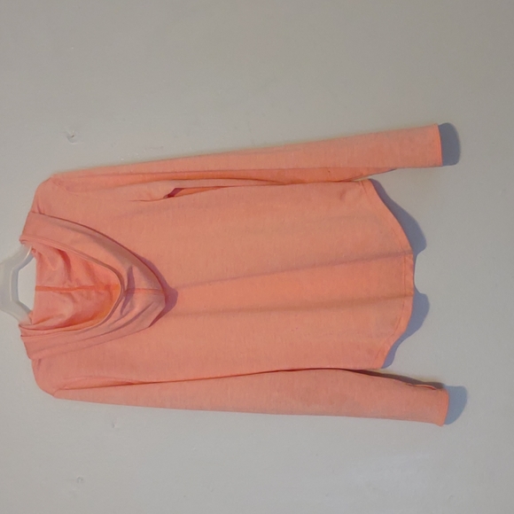 NEW Girl BCG dri-fit Hoodie Size Medium - Picture 3 of 4